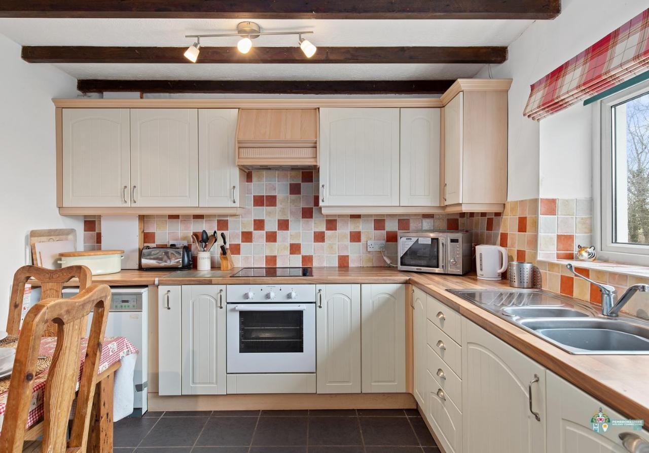 Lambston Cottage - A Pembrokeshire Home Away From Home Pelcomb Eksteriør bilde